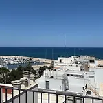 Ξενοδοχείο με διαμερίσματα Palazzo Della Torre 004 - Historical Modern Μπάρι