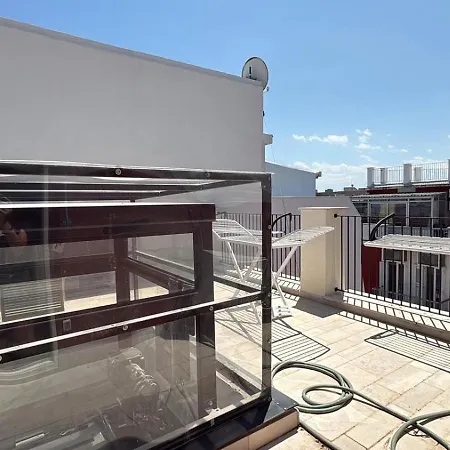 Palazzo Della Torre 004 - Historical Modern 巴里
