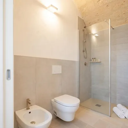 Palazzo Della Torre 004 - Historical Modern 3* 巴里